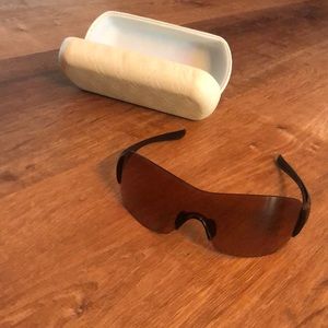 Oakley women’s sunglasses